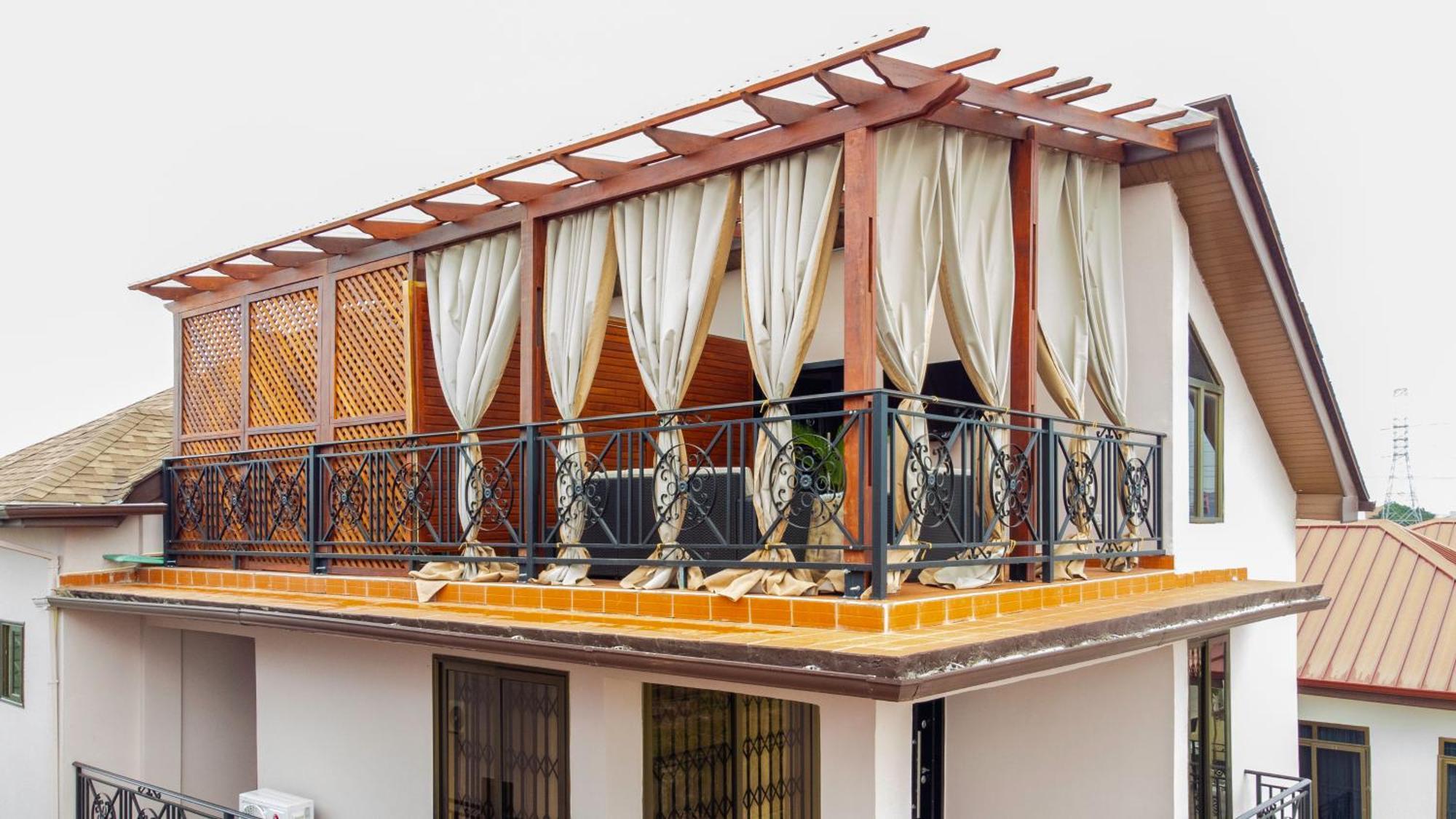 Maat Luxury Homes Accra Exterior photo