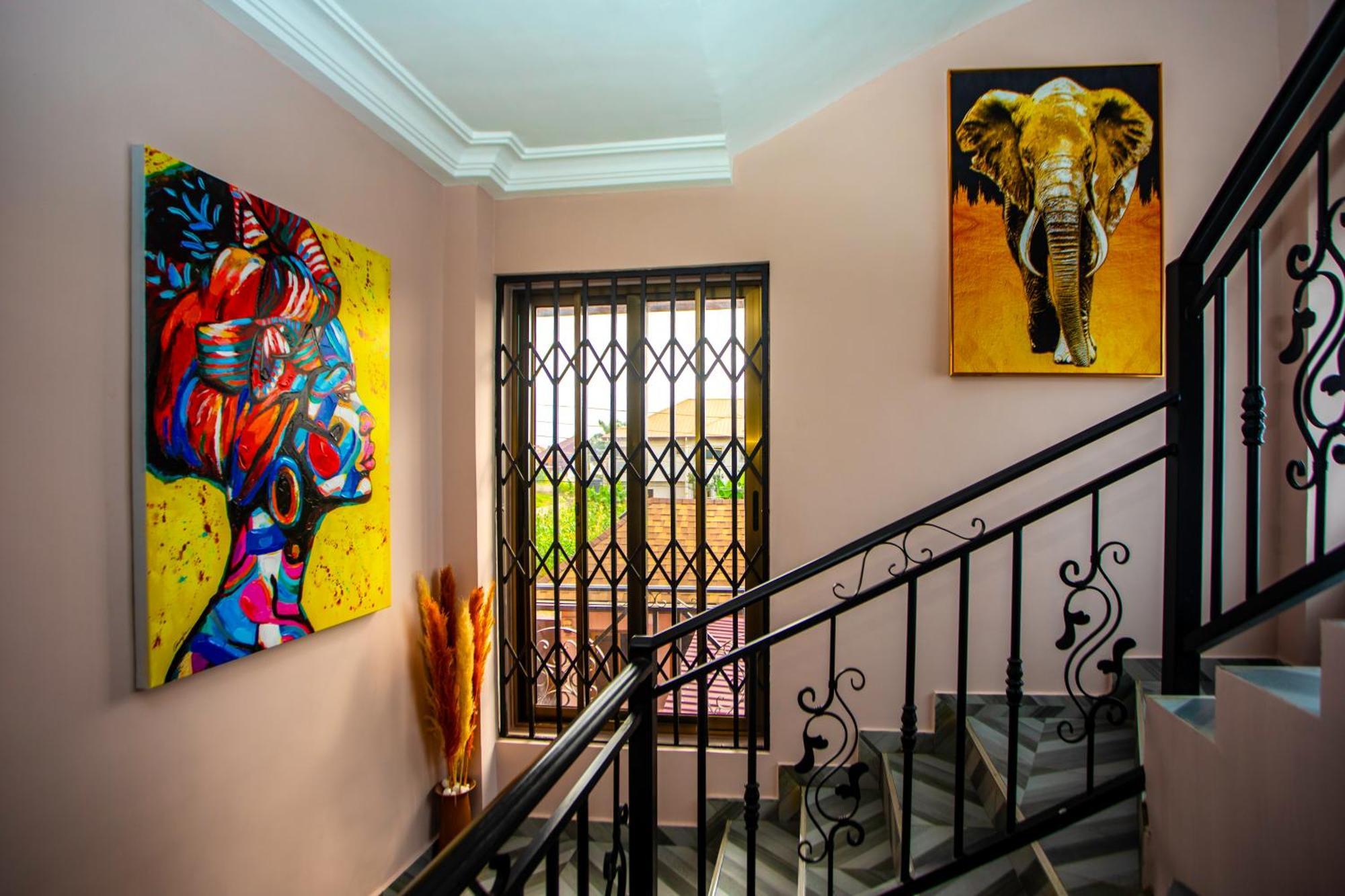 Maat Luxury Homes Accra Exterior photo