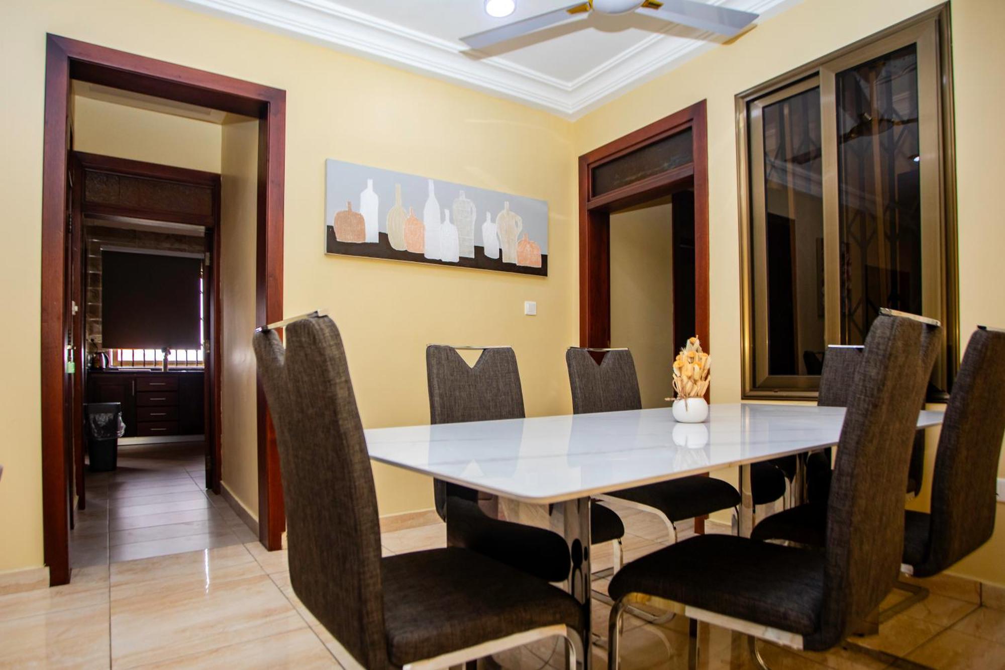 Maat Luxury Homes Accra Exterior photo
